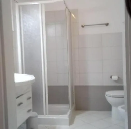 Roza Apartman