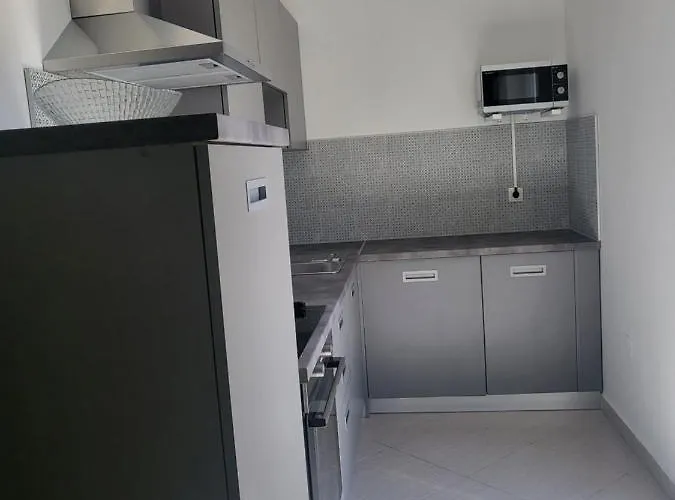 Roza Apartman Cres