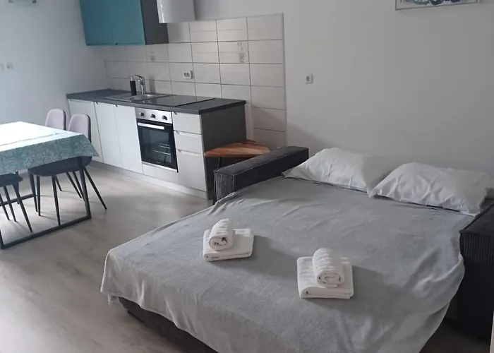 Roza Apartman *