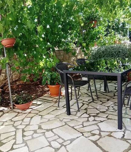 Apartman Roza