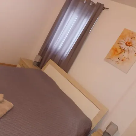 Apartamento Roza Cres