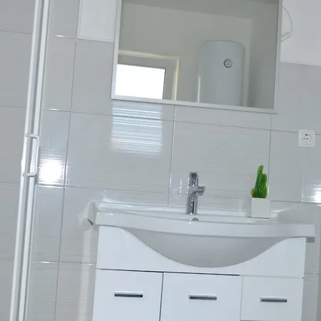 Apartamento Roza Cres